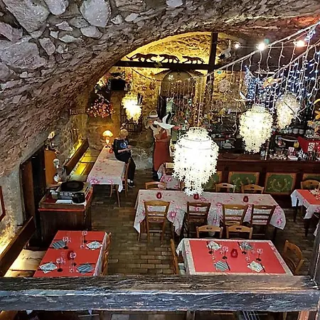 Au Cep De Vigne Nocleg ze śniadaniem
