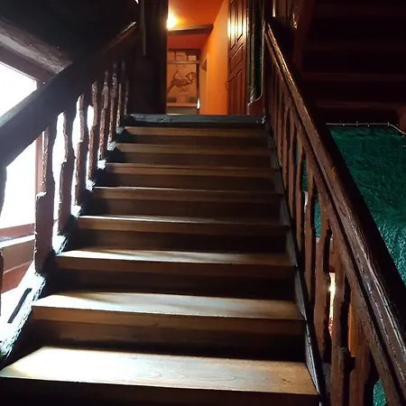 Au Cep De Vigne Riquewihr