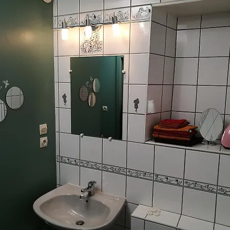 Au Cep De Vigne Nocleg ze śniadaniem *