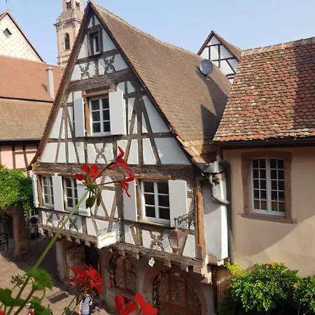 Au Cep De Vigne Bed & Breakfast *