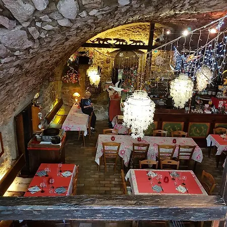 Au Cep De Vigne Riquewihr